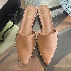 ShuShop Women's Brown Studded Mules